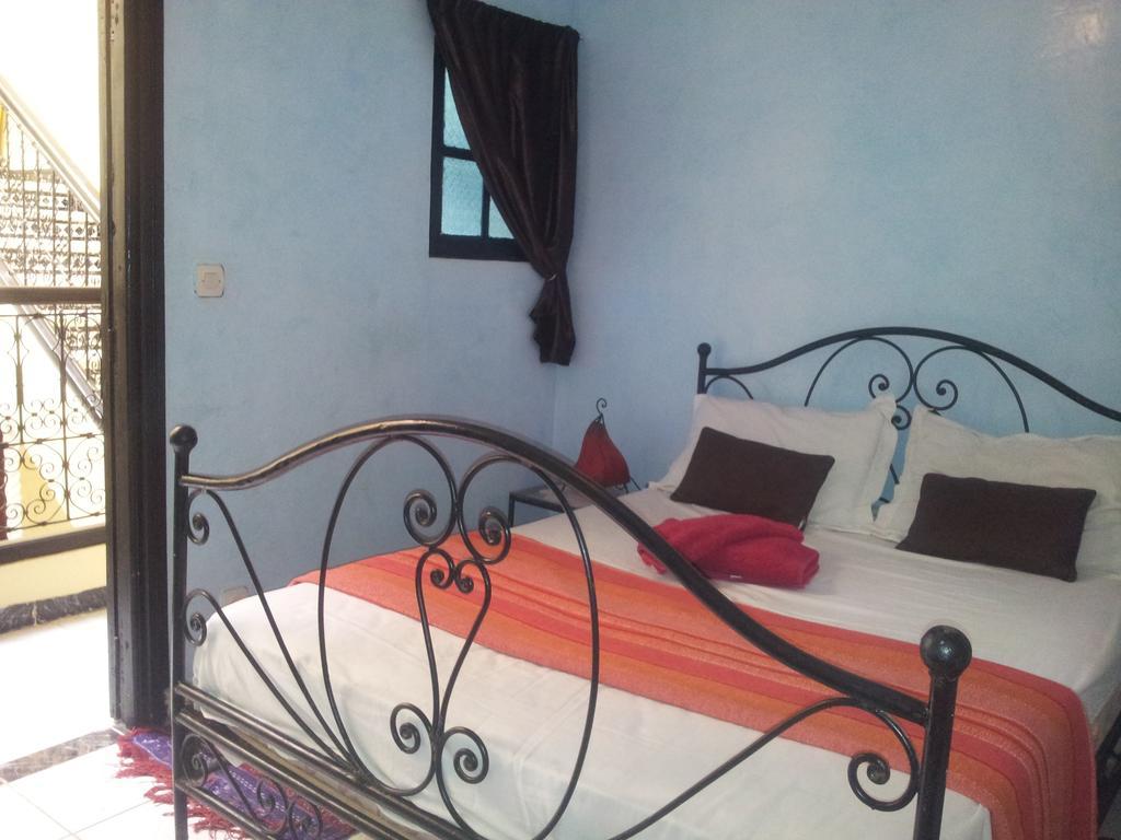 Riad Les Portes De La Medina Marrakesh Room photo