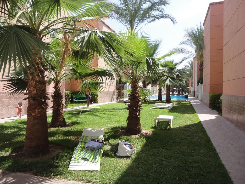 Riad Les Portes De La Medina Marrakesh Room photo