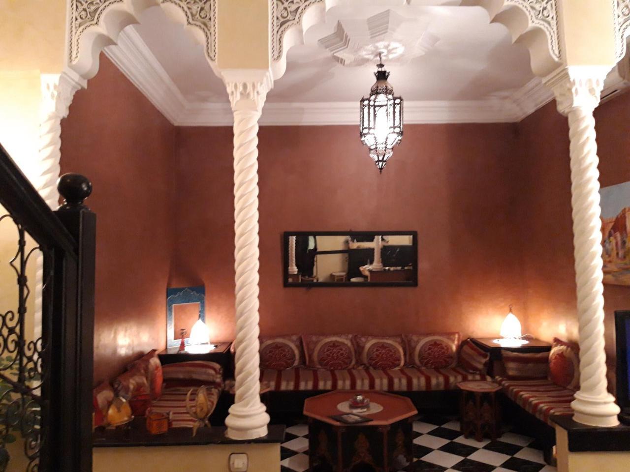Riad Les Portes De La Medina Marrakesh Exterior photo